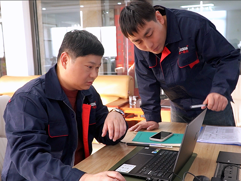 Quais parâmetros são necessários para projetar um compressor de pistão alternativo?