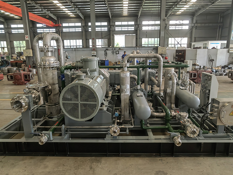 DW 6,74 (3,3) / 0,7 (5-12) -12 compressor de hidrog&ecirc;nio